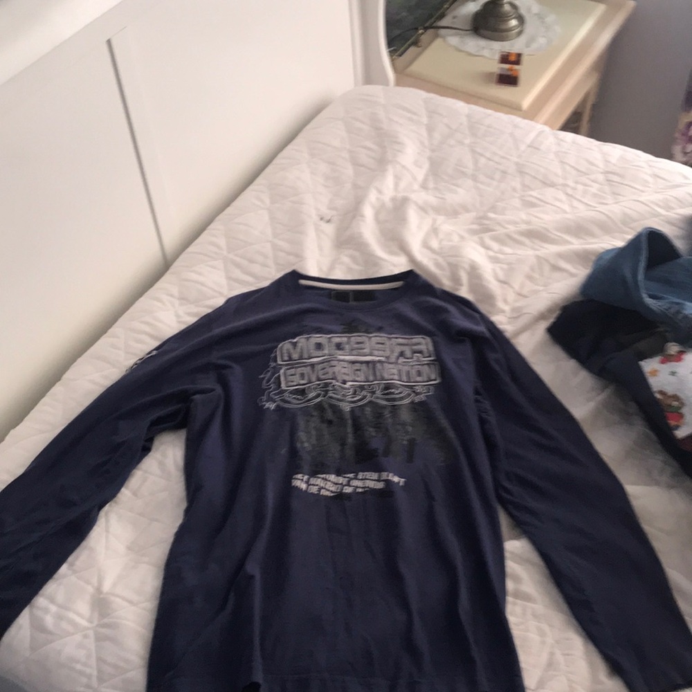 nOize shirt size XL